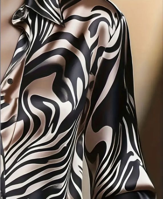 Жіноча елегантна блуза