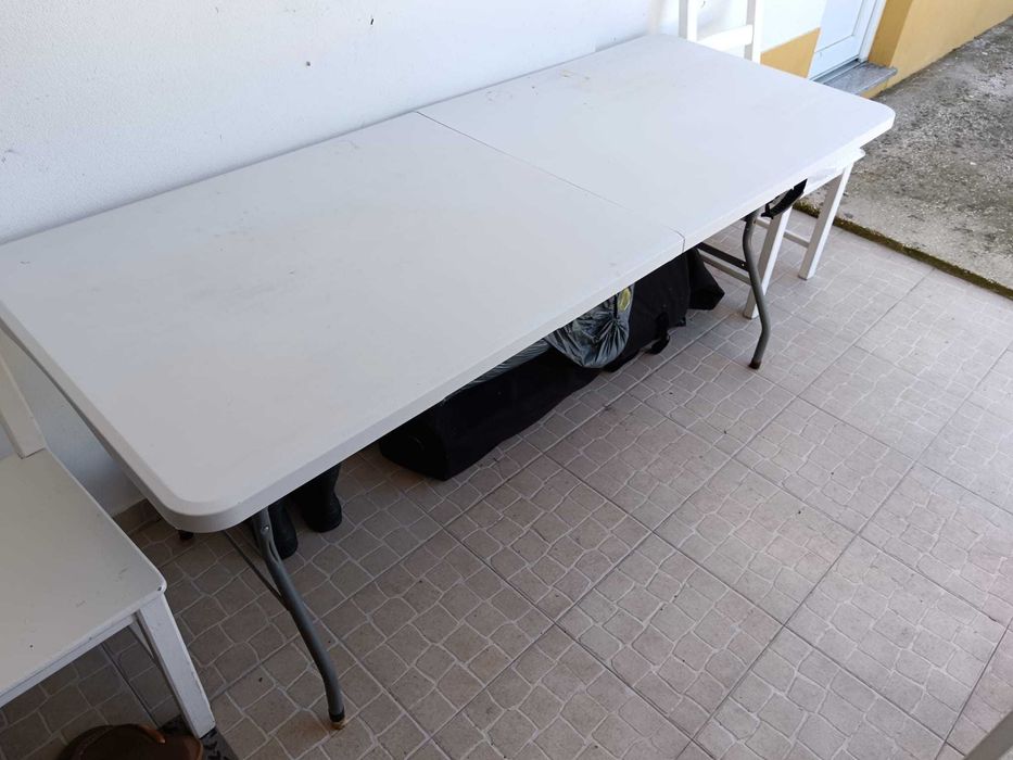 Mesas desdobráveis resistentes