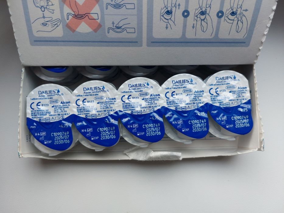 Контактные линзы Dailies AquaComfort Plus (PWR -4.75), 90 шт, новые