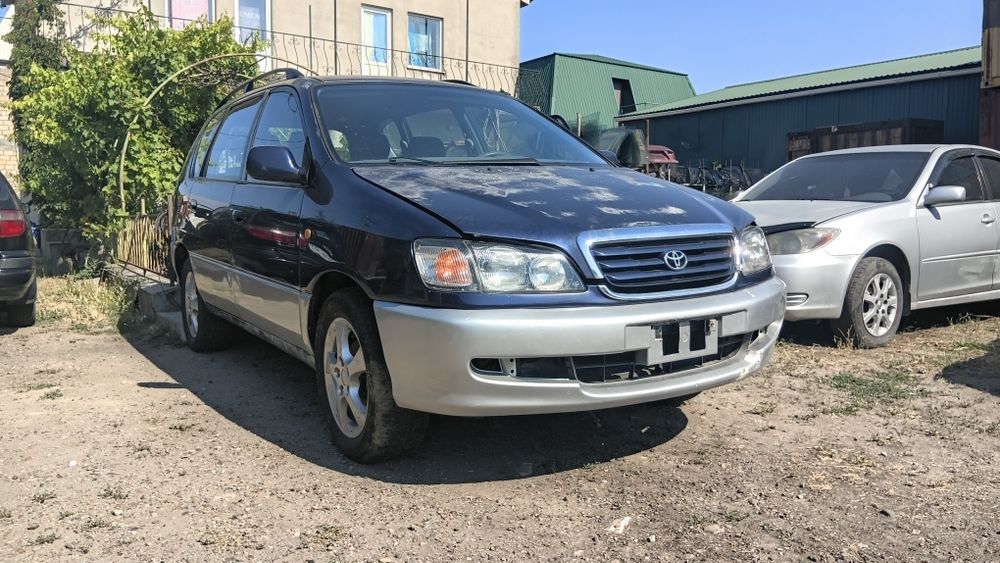 Разборка Toyota Picnic
