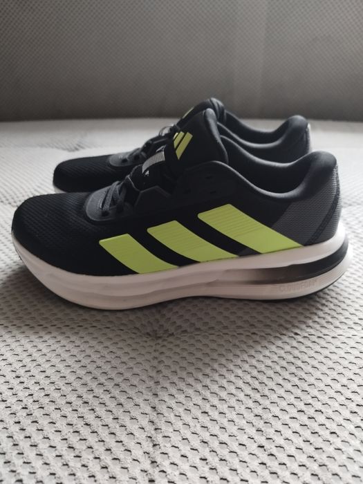 Buty do biegania Adidas Galaxy 44/45
