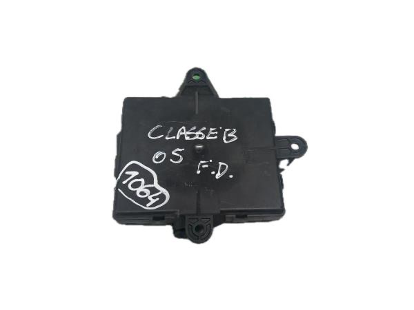 Módulo genérico MERCEDES-BENZ Classe A (W169)