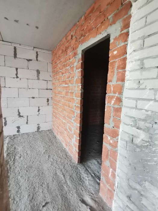 Продам  2 кімнатну квартира в Новобудові (Набережний квартал)
