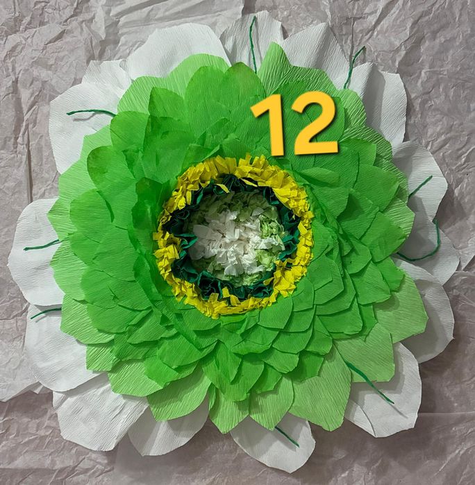 Kwiat XXL dzień babci i dziadka,3D z  bibuły, na urodziny imieni