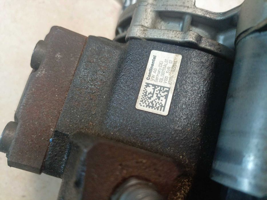 Pompa wysokiego ciśnienia Audi Seat Skoda VW 1.6 TDI - 03L130755AL01