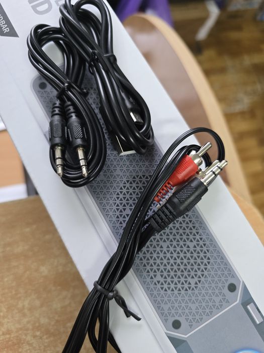 Саундбар колонка блютуз на 20w  портативна TAMPROAD