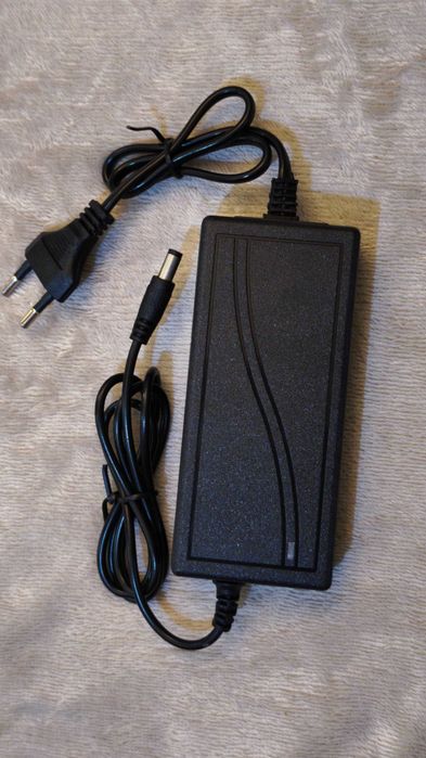 12V 5A Power Supply