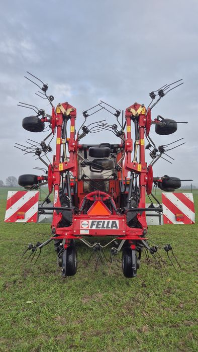 Przetrząsarka do siana Fella TH 900 D Hydro  9m