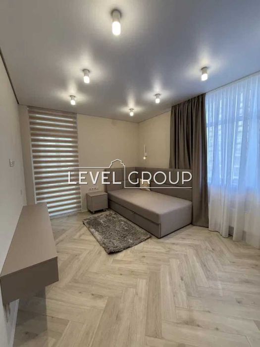 2-х к квартира в ЖК «Варшавський-2» біля ТРЦ Retroville вул. О.Олеся 9