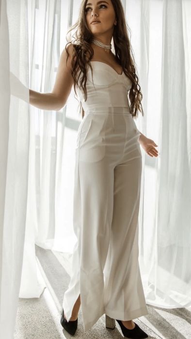 Комбинезон костюм брючный нарядный белоснежный