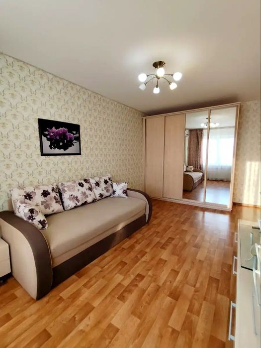 2-кімн. Максимовича/ Трутенко,9Б метро Васильківська
