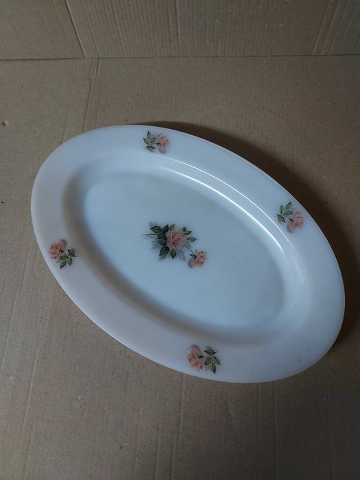 Travessa Arcopal com Rosas – Vidro Temperado Resistente