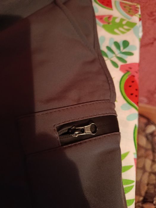 Костюм спортивный