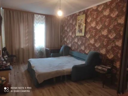 Комната  Позняки пр. Григоренко 12 для дівчини