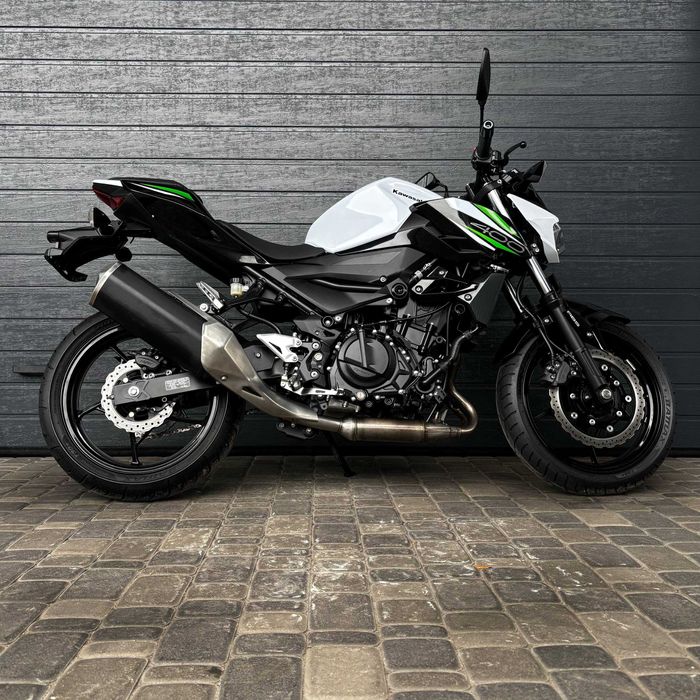 Продам мотоцикл Kawasaki Z400 (1634)