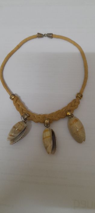 Colares artesanais com pendentes (oferta)