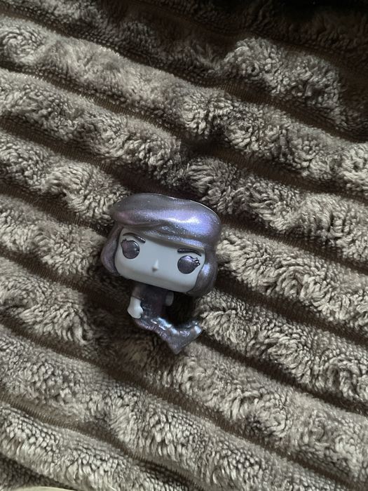 Обміняю фігурку Робін і Аластора Муді (kinder joy Stranger Things, Harry Potter)