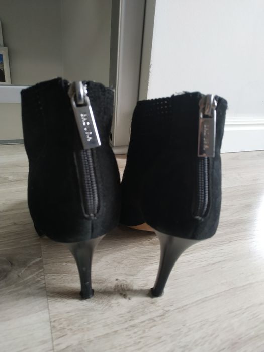 Sandały Badura, szpilki, skórzane r.37