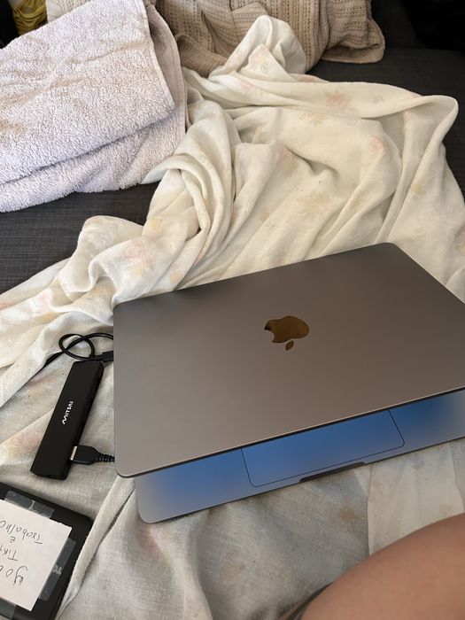 Mcbook air appel m2 16gb