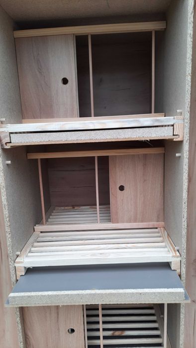 Cele lęgowe półki dla gołębi