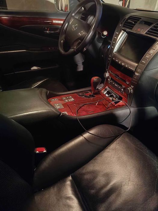 Lexus LS 460 Najlepszy w swojej klasie !!!