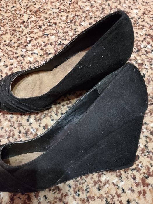 Продам мешти ,туфлі