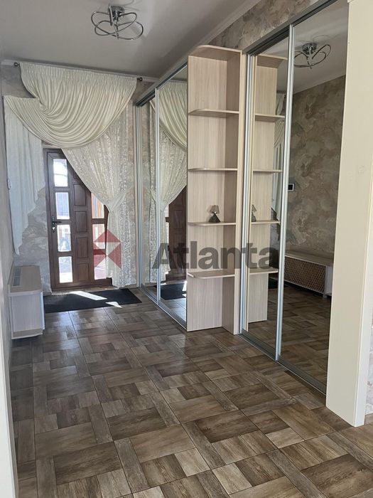 Дом с ремонтом, меблирован
