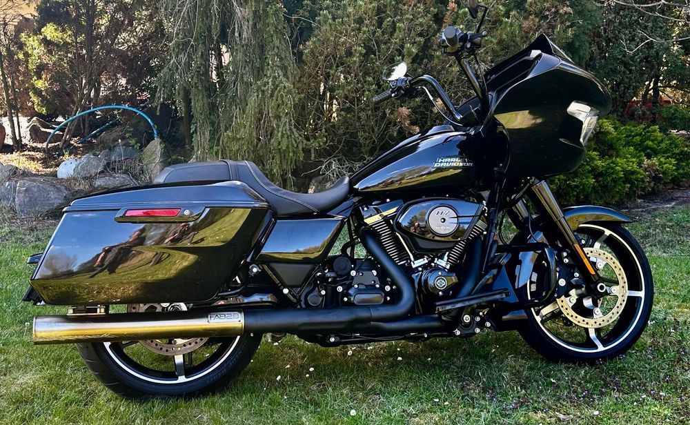 Harley-Davidson Touring Road Glide Road Glide FLTRX 117