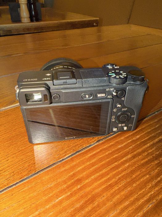 Фотоаппарат Sony Alpha a6400 Kit с объективом 16–50 мм OSS II