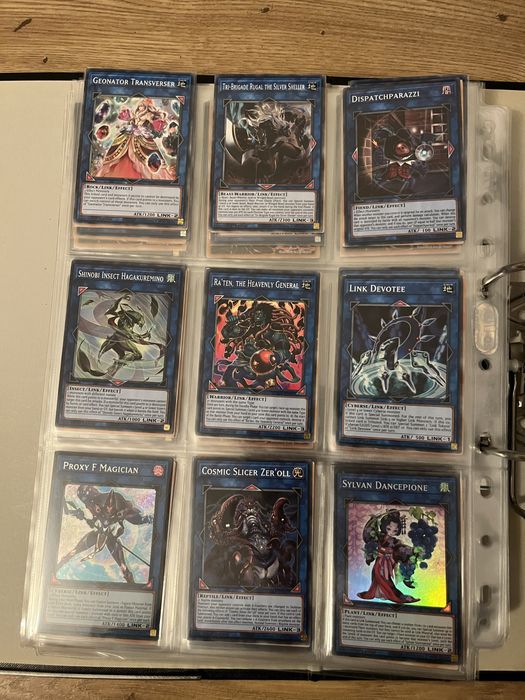 Oryginalne karty Yu-Gi-Oh! Link