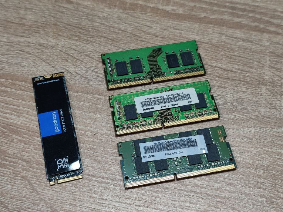 Uszkodzoną pamięć Ram DDR4 24Gb SSD 512Gb