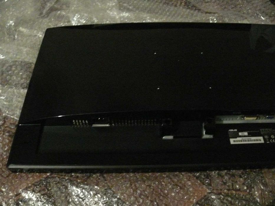 Монитор ASUS 27 дюймов-экран 16*9 (НОВЫЙ)