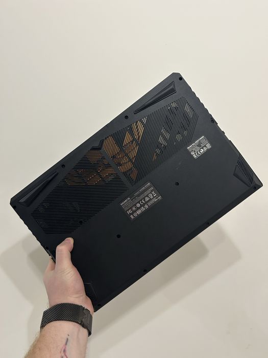 Топовий ігровий ноутбук!!! Gigabyte KF5 в стані нового