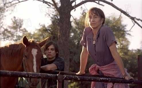TRANSAMERICA (Felicity Huffman/Kevin Zegers/Fionnula Flanagan)