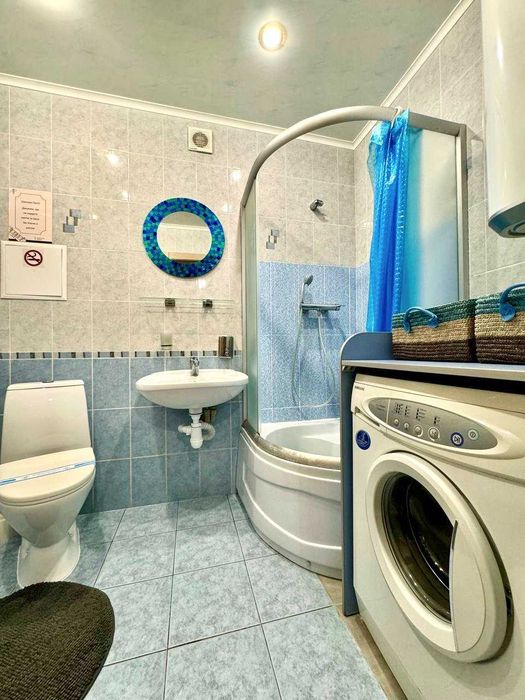 ApartPoltava Французький шик у центрі міста кв. ПОДОБОВО\ПОГОДИННО