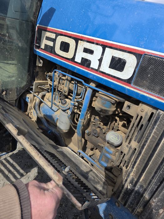 Ciągnik rolniczy Ford 7740 SLE