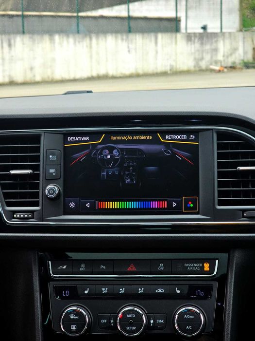 SEAT Leon Cupra 300 Performance