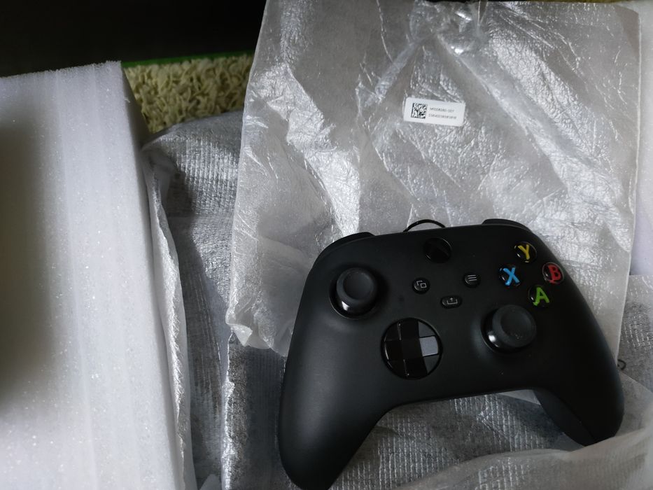 Xbox One X de 1TB com jogos