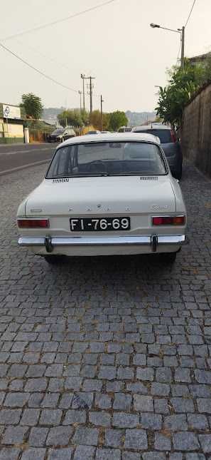Ford 1100 carro de 1971