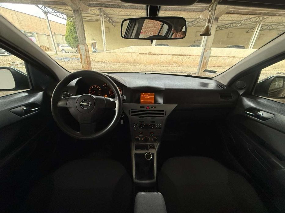 Opel Astra H 2012r. 1,6 benzyna mały przebieg, Film YouTube/TikTok