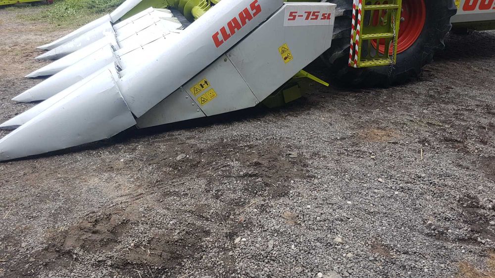 Przystawka do  kukurydzy 5 Claas new holland laverda case