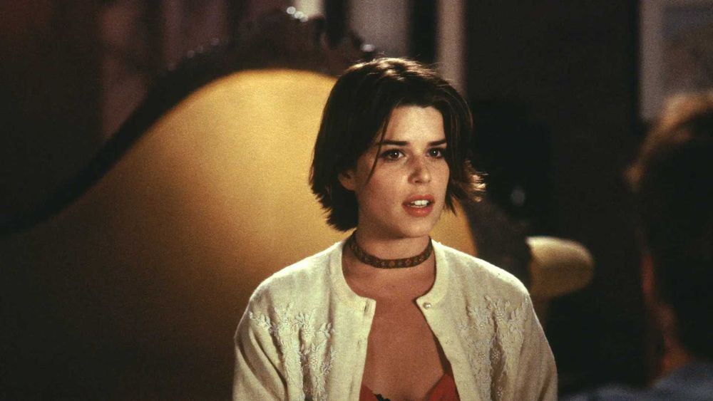 A MEETING OF THREE (Neve Campbell/Matthew Perry/Dylan McDermott)64585471246594123