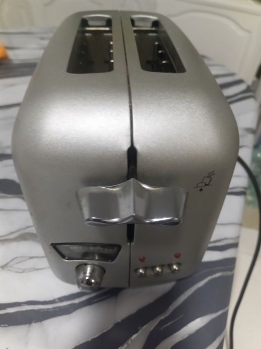 Toster Delonghi CT021