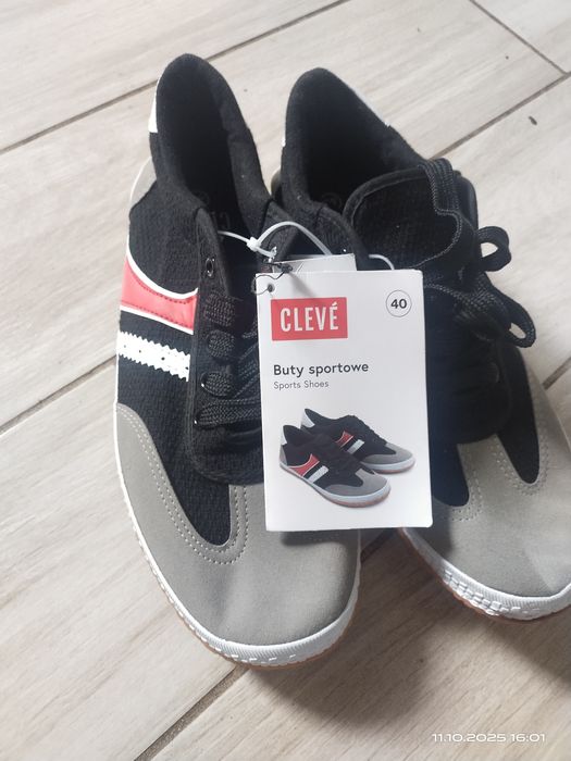 Halówki nowe rozmiar 40