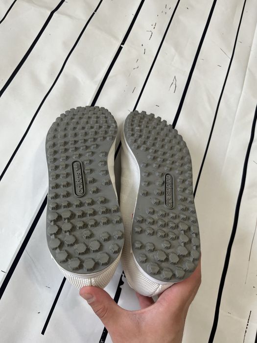 Кросівки adidas la trainer