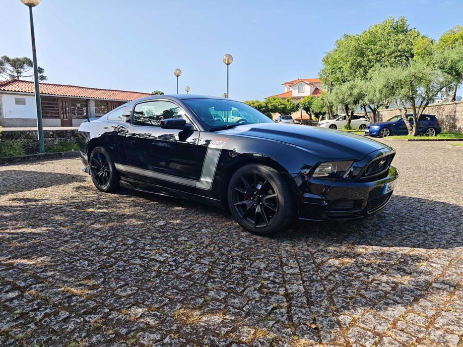 Ford Mustang GT 3.7