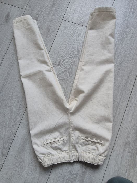 Cieniutkie lniane spodnie