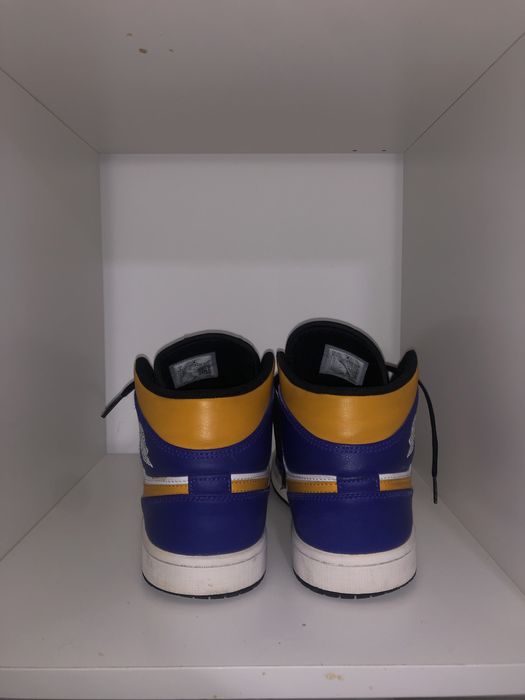 Air jordan 1 mid lakers