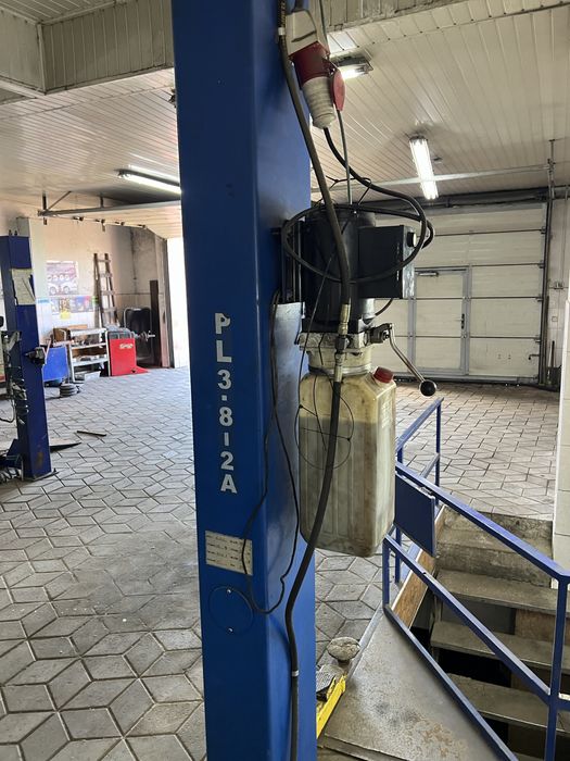 Продаж гаражного комплексу в м. Луцьку — 295 м2