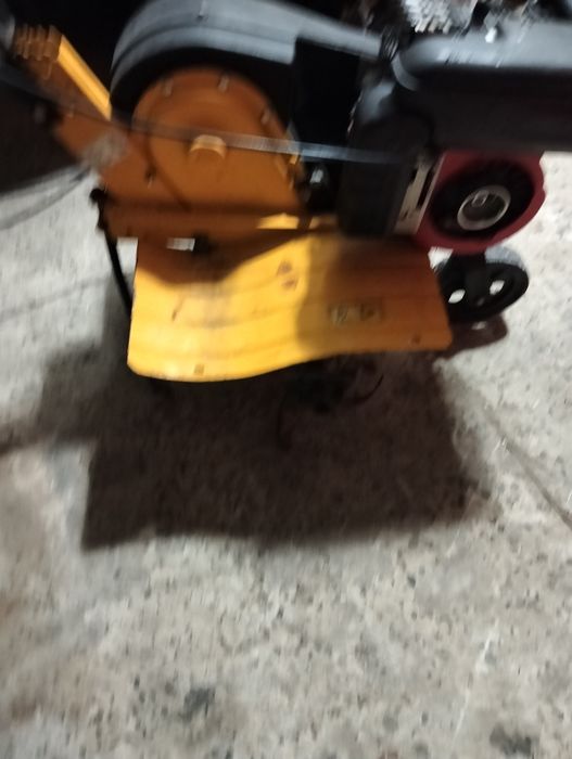 Glebogryzarka spalinowa